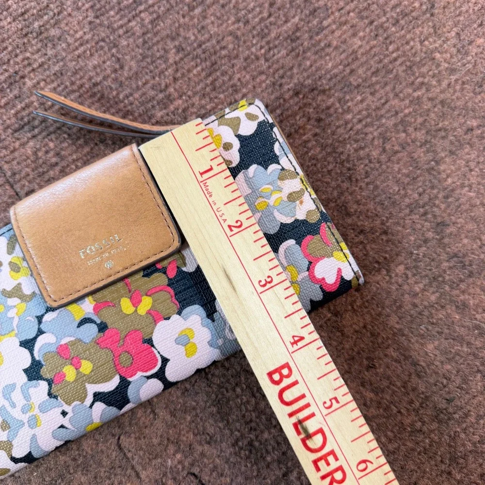 Fossil Logan Slim Bifold Wallet Floral Print Tan Leather Trim Multicolor 1841